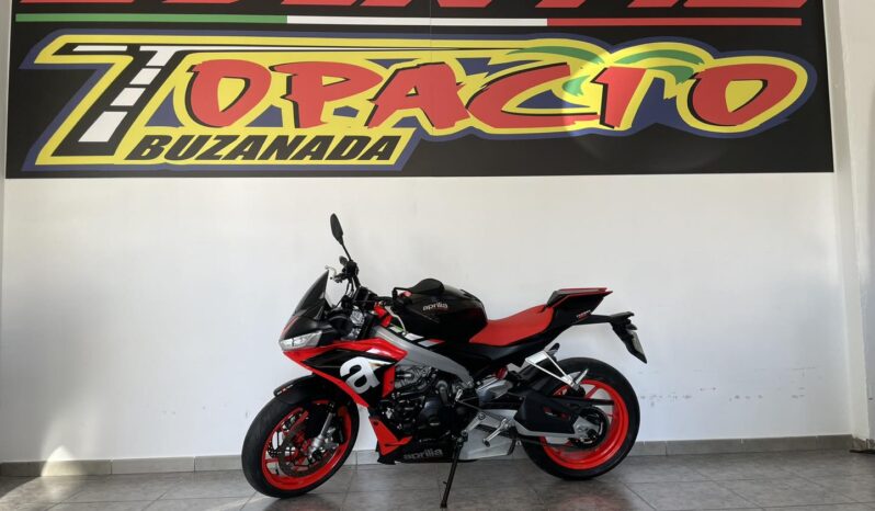 
								Aprilia Tuono 660 full									