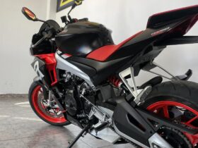 Aprilia Tuono 660