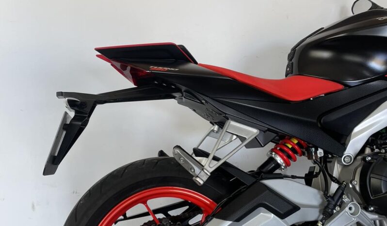 
								Aprilia Tuono 660 full									