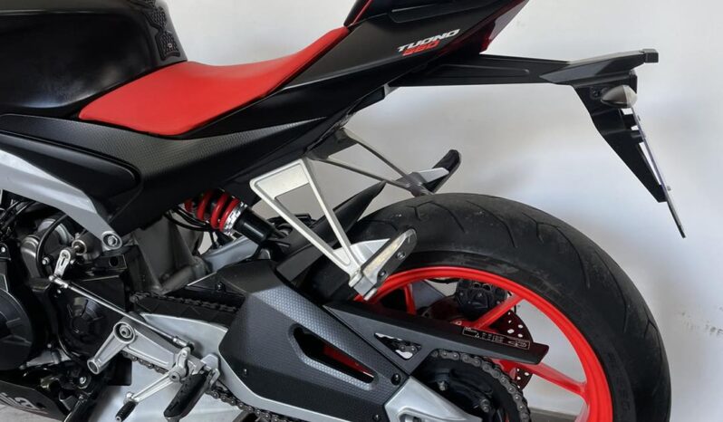 
								Aprilia Tuono 660 full									