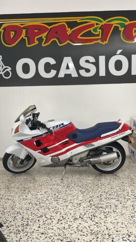 HONDA CBR 1000 F