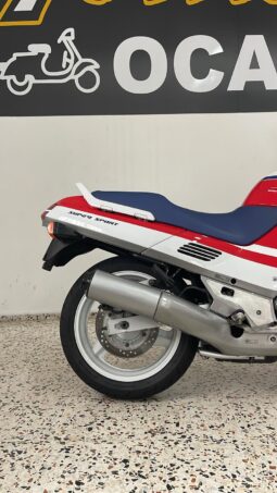 
										HONDA CBR 1000 F full									