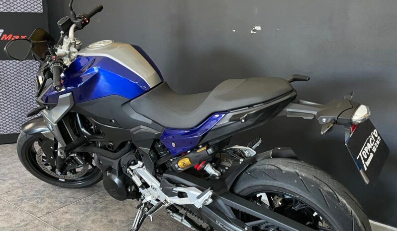 
								Usada Naked BMW F900R 8100 Bicilindrico 8490 2020 Manual full									