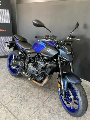 Semi Nuevo Naked Yamaha MT07 4450 689CC 6490 2025 Manual