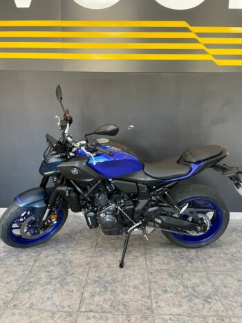 Semi Nuevo Naked Yamaha MT07 4450 689CC 6490 2025 Manual