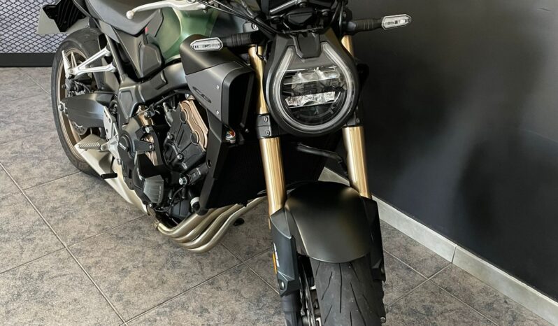 
								Usada Naked Honda CB650R 13.000 649cc 7290 2024 Manual full									