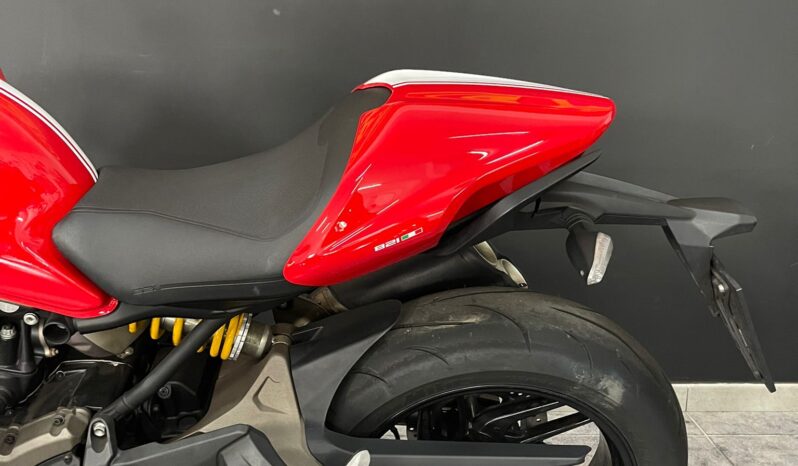 
								Usada Naked Ducati Monster 821 15300 Bicilindrico 6490 2015 Manual full									